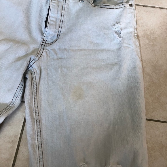 Original use highly distressed light washed jeans, size 34 - Picture 4 of 12
